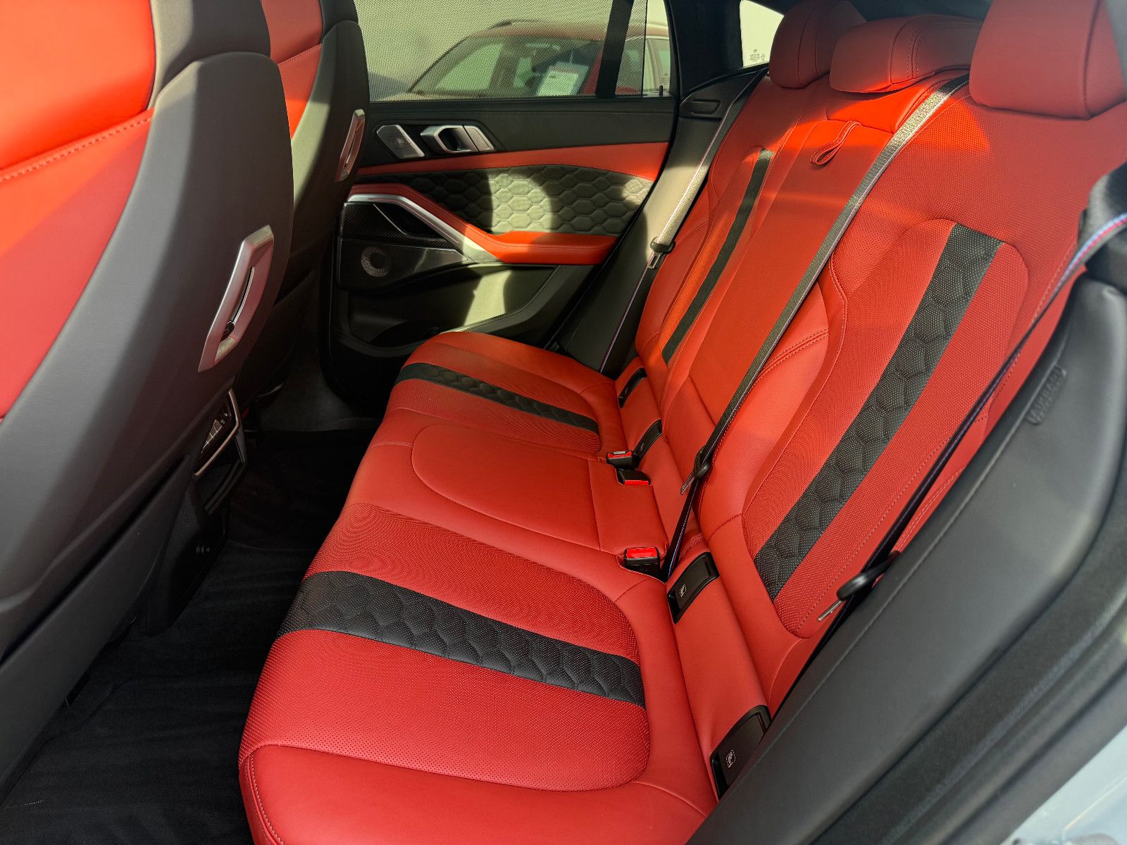 Fahrzeugabbildung BMW X6 M Competition*ACC*Softclose*Pano*Bowers & Wil