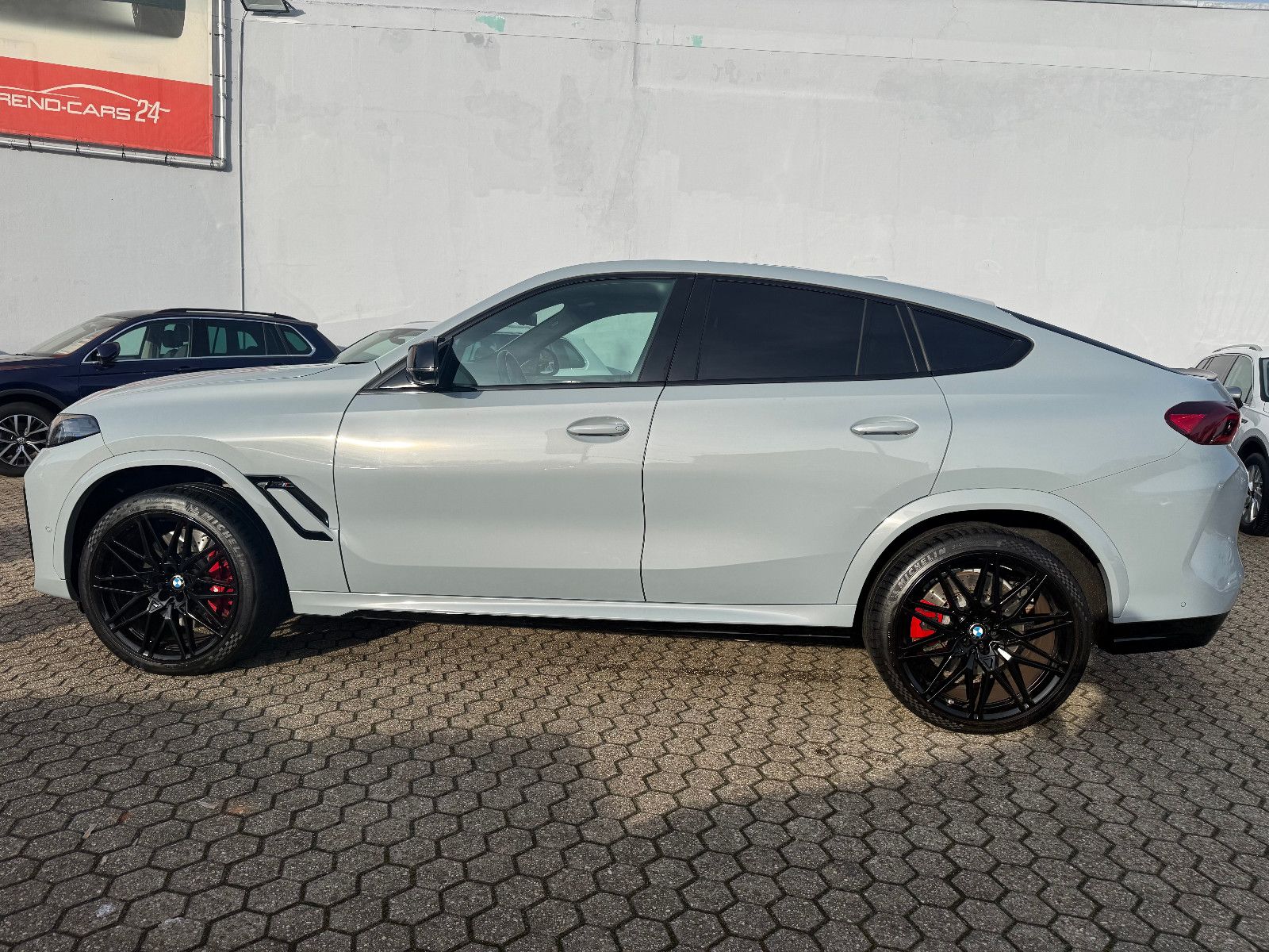 Fahrzeugabbildung BMW X6 M Competition*ACC*Softclose*Pano*Bowers & Wil