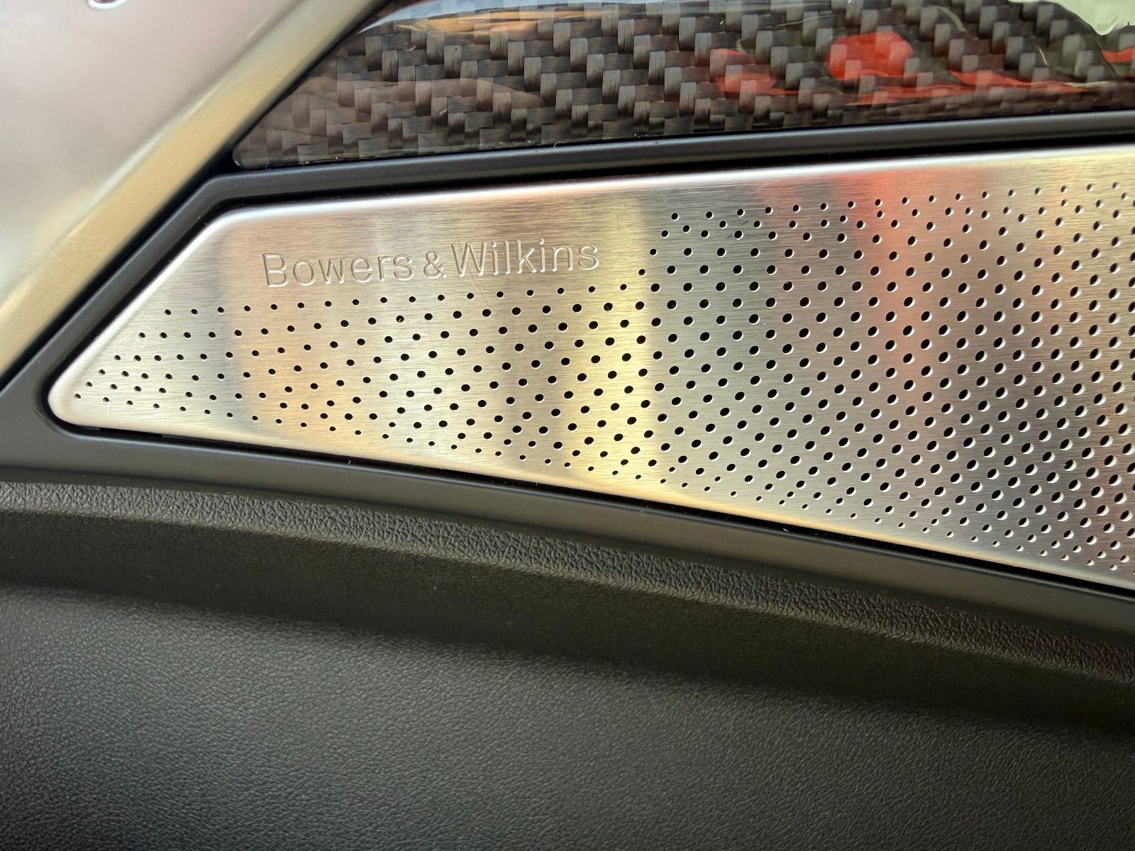 Fahrzeugabbildung BMW X6 M Competition*ACC*Softclose*Pano*Bowers & Wil