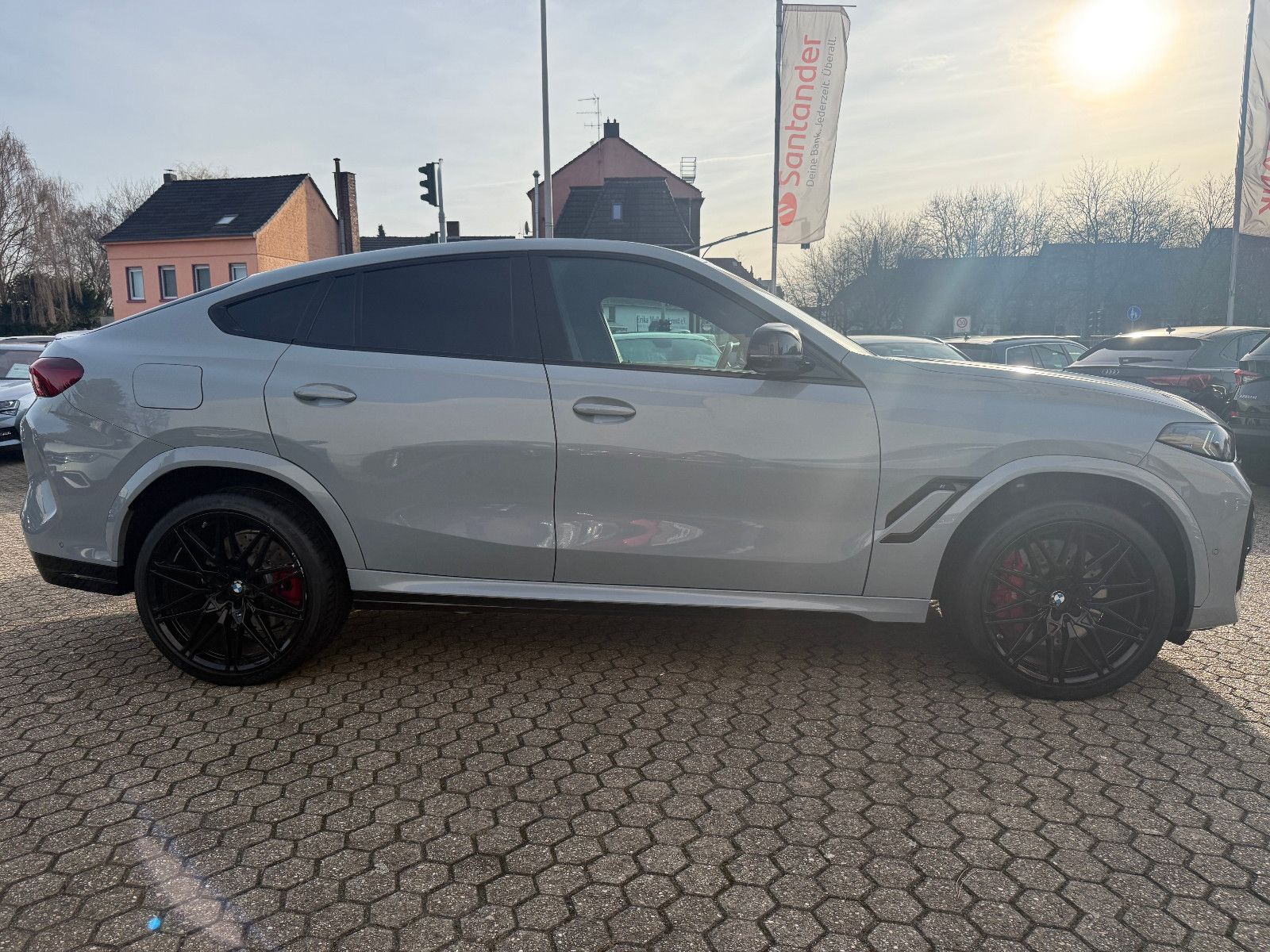 Fahrzeugabbildung BMW X6 M Competition*ACC*Softclose*Pano*Bowers & Wil