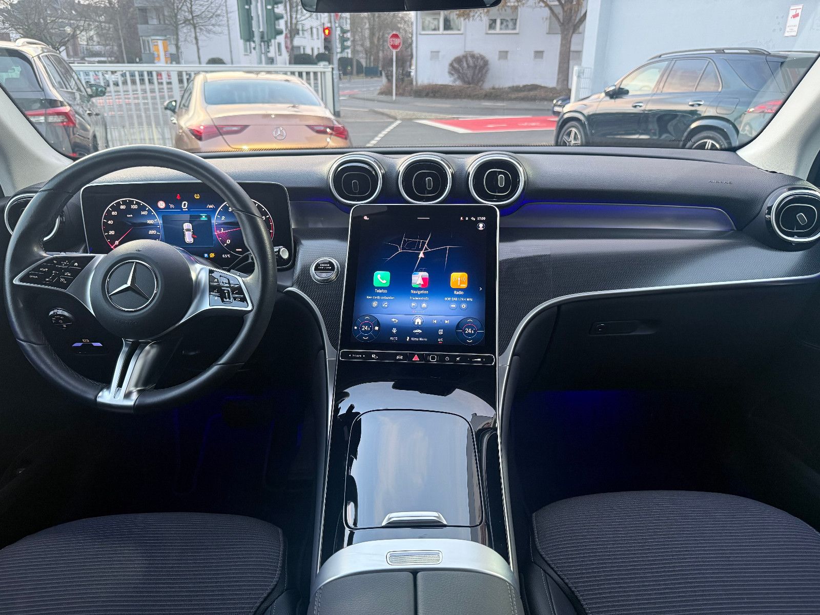 Fahrzeugabbildung Mercedes-Benz GLC 200 4Matic*Avantgarde*KAM*AHK*WIDES*LED*ACC*