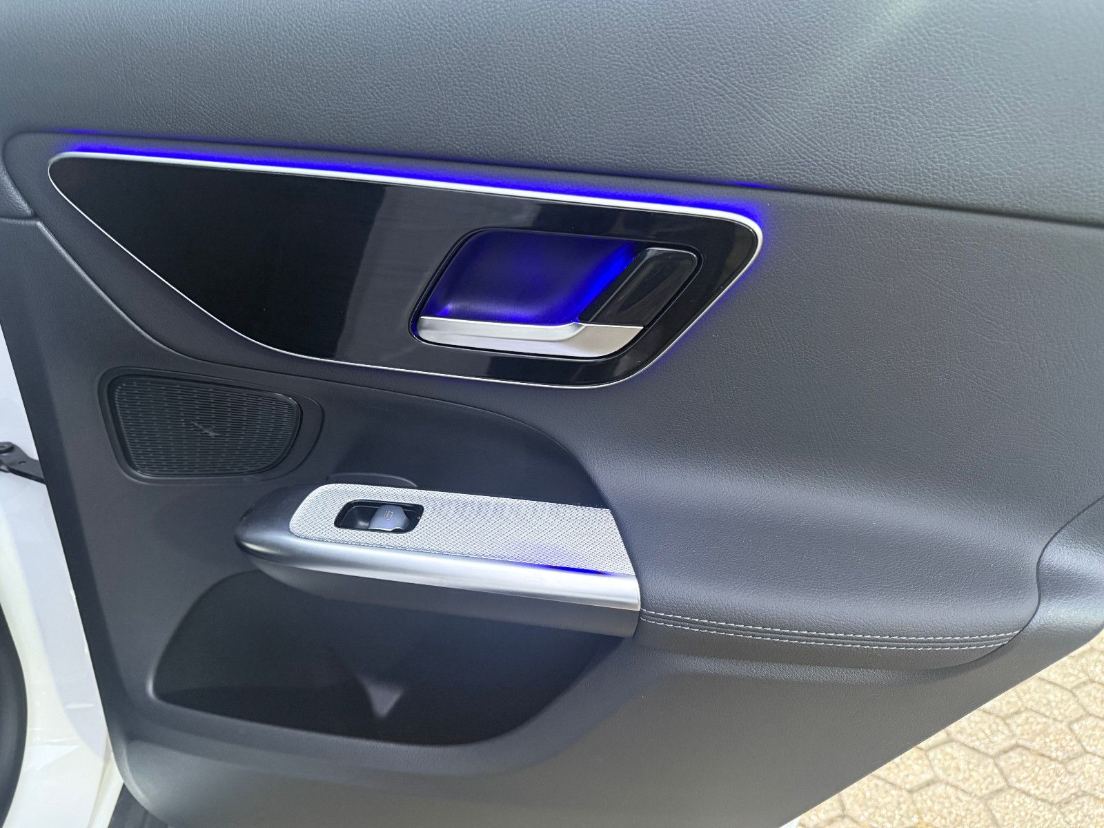 Fahrzeugabbildung Mercedes-Benz GLC 200 4Matic*Avantgarde*KAM*AHK*WIDES*LED*ACC*