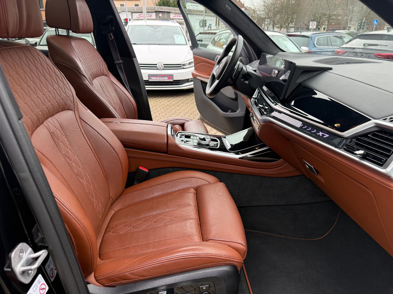 Fahrzeugabbildung BMW X7 xDrive 40 d M Sport*ACC*PANO*AHK*