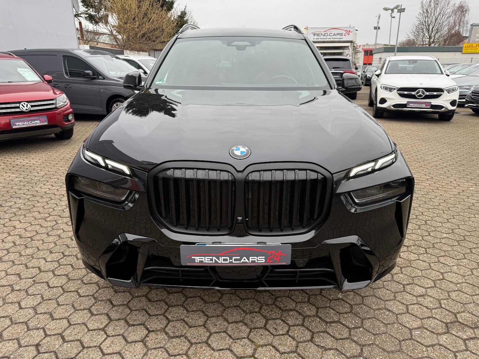 Fahrzeugabbildung BMW X7 xDrive 40 d M Sport*ACC*PANO*AHK*