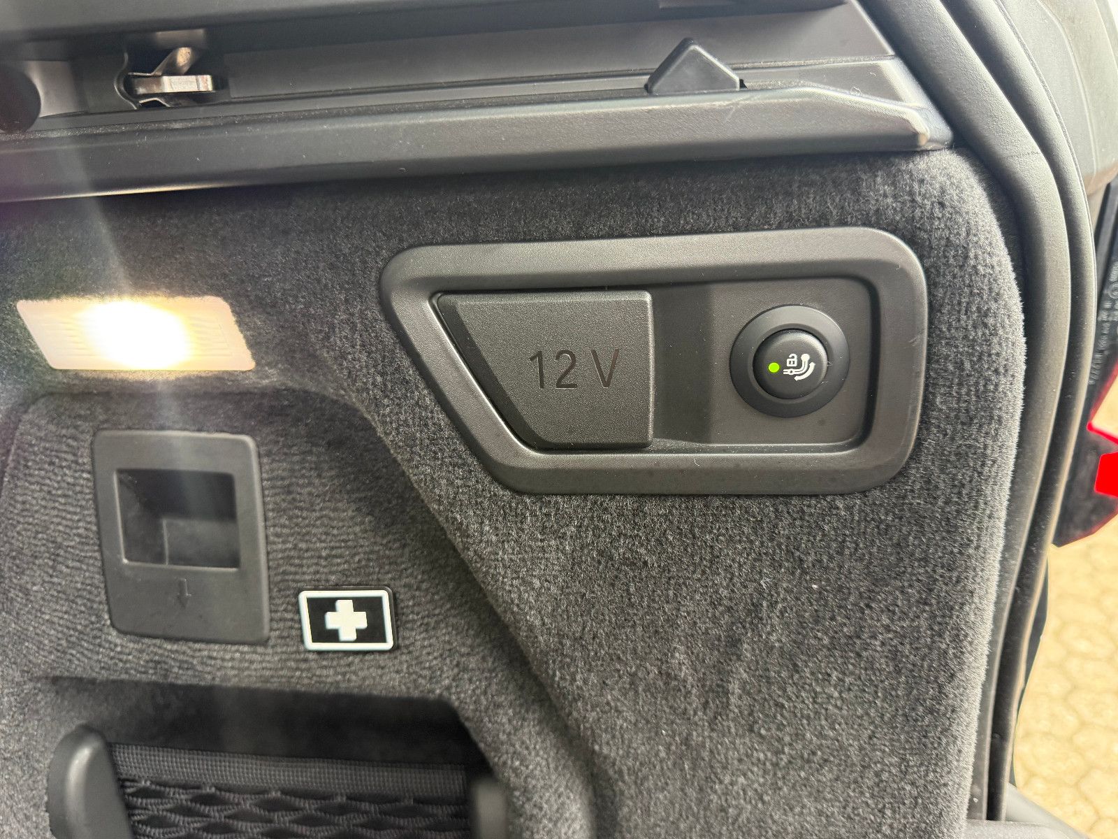 Fahrzeugabbildung BMW X7 xDrive 40 d M Sport*ACC*PANO*AHK*