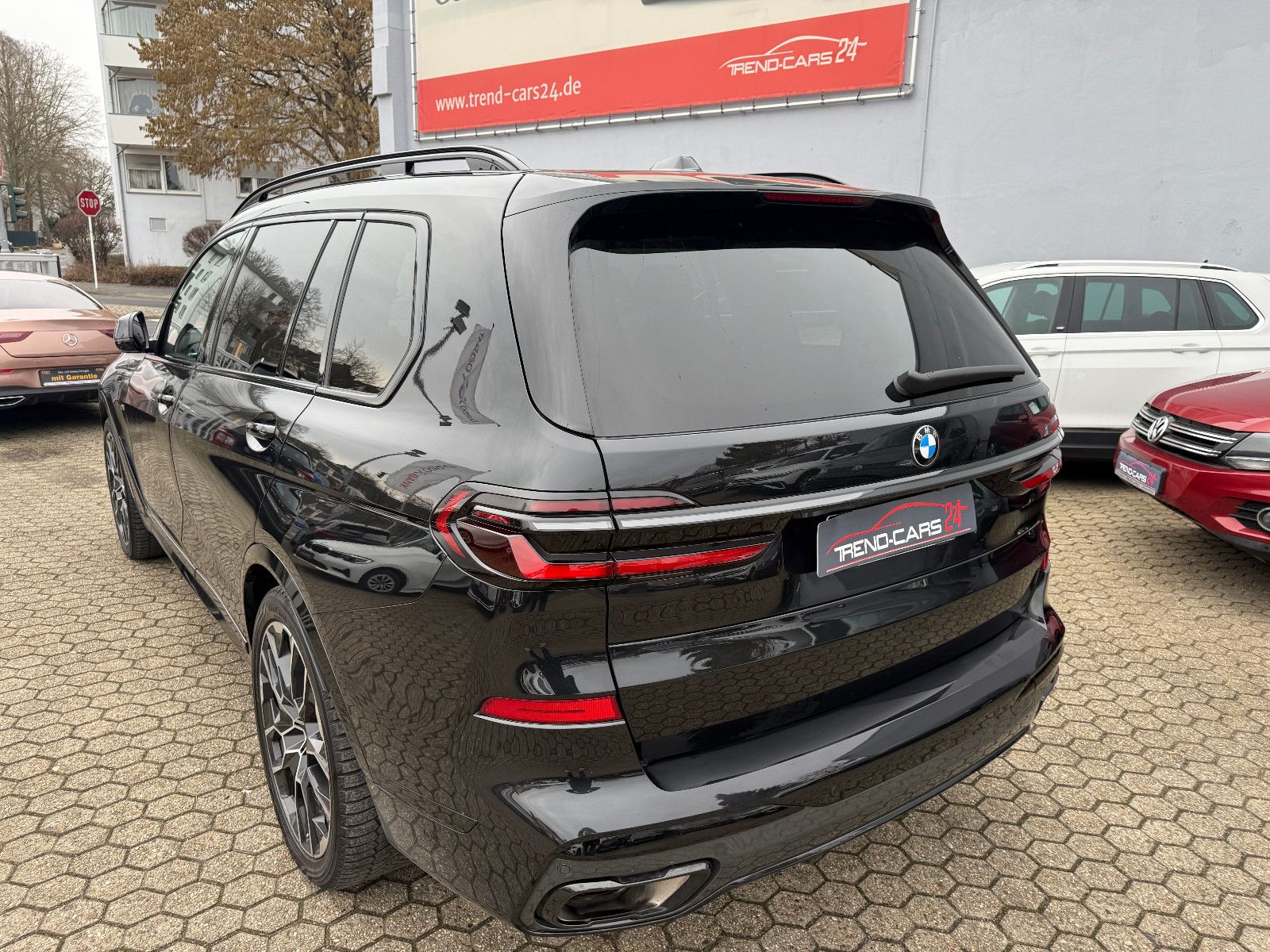 Fahrzeugabbildung BMW X7 xDrive 40 d M Sport*ACC*PANO*AHK*