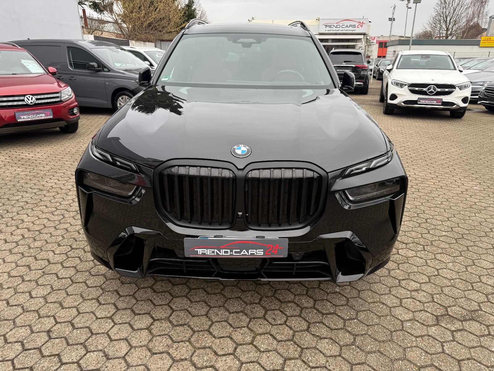 Fahrzeugabbildung BMW X7 xDrive 40 d M Sport*ACC*PANO*AHK*