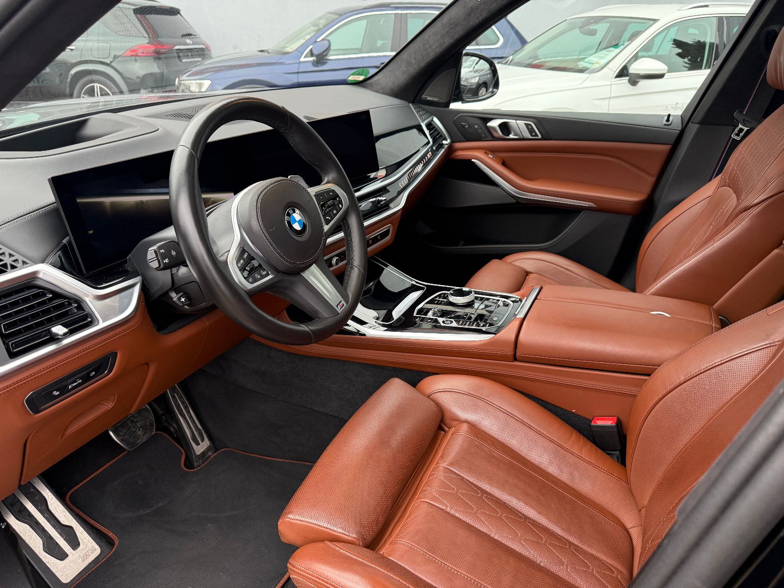 Fahrzeugabbildung BMW X7 xDrive 40 d M Sport*ACC*PANO*AHK*