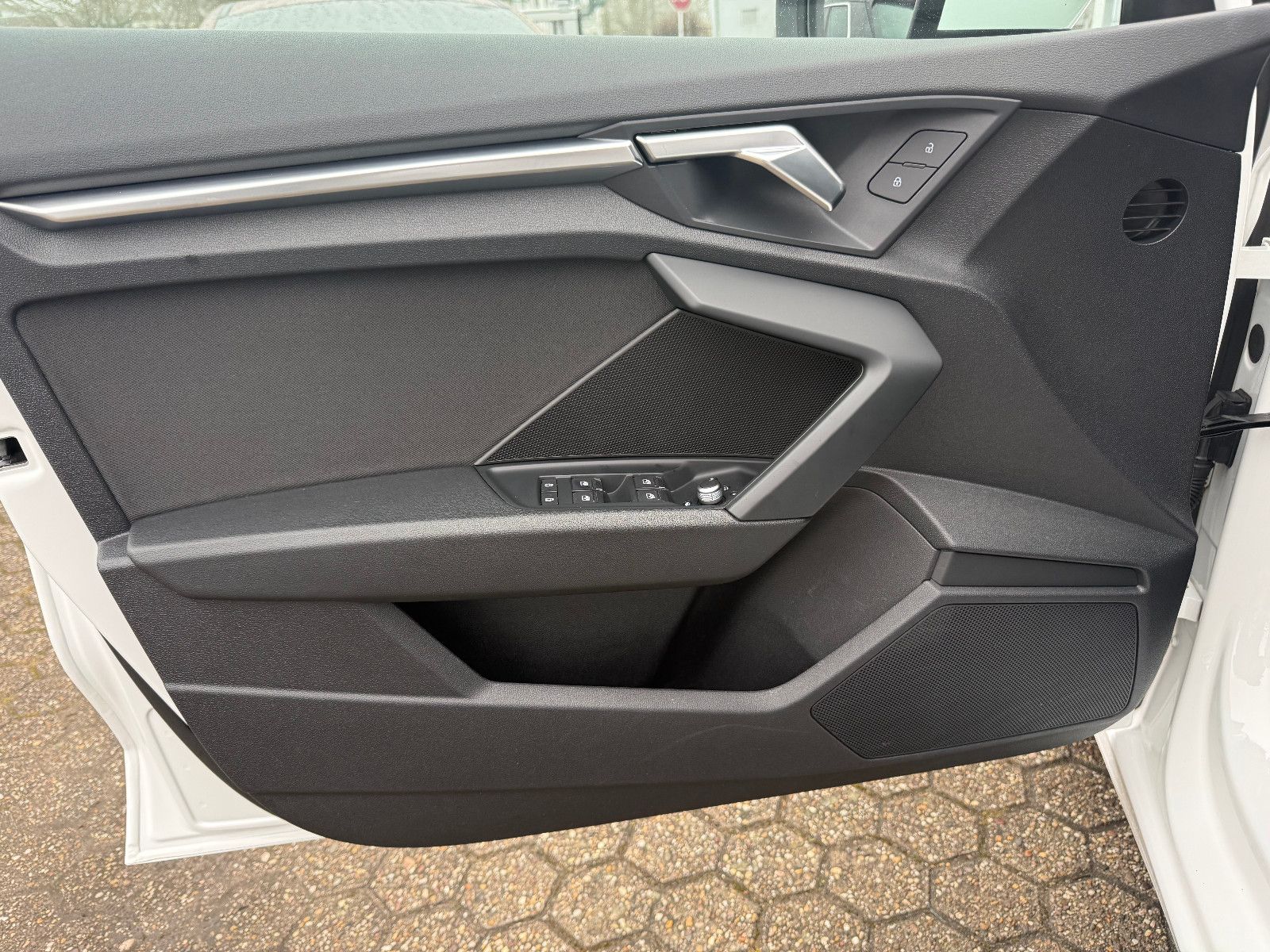 Fahrzeugabbildung Audi A3 Limousine 35 TFSI S-line* Matrix LED* ACC*