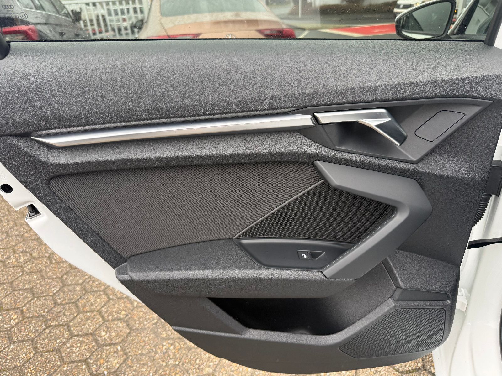 Fahrzeugabbildung Audi A3 Limousine 35 TFSI S-line* Matrix LED* ACC*