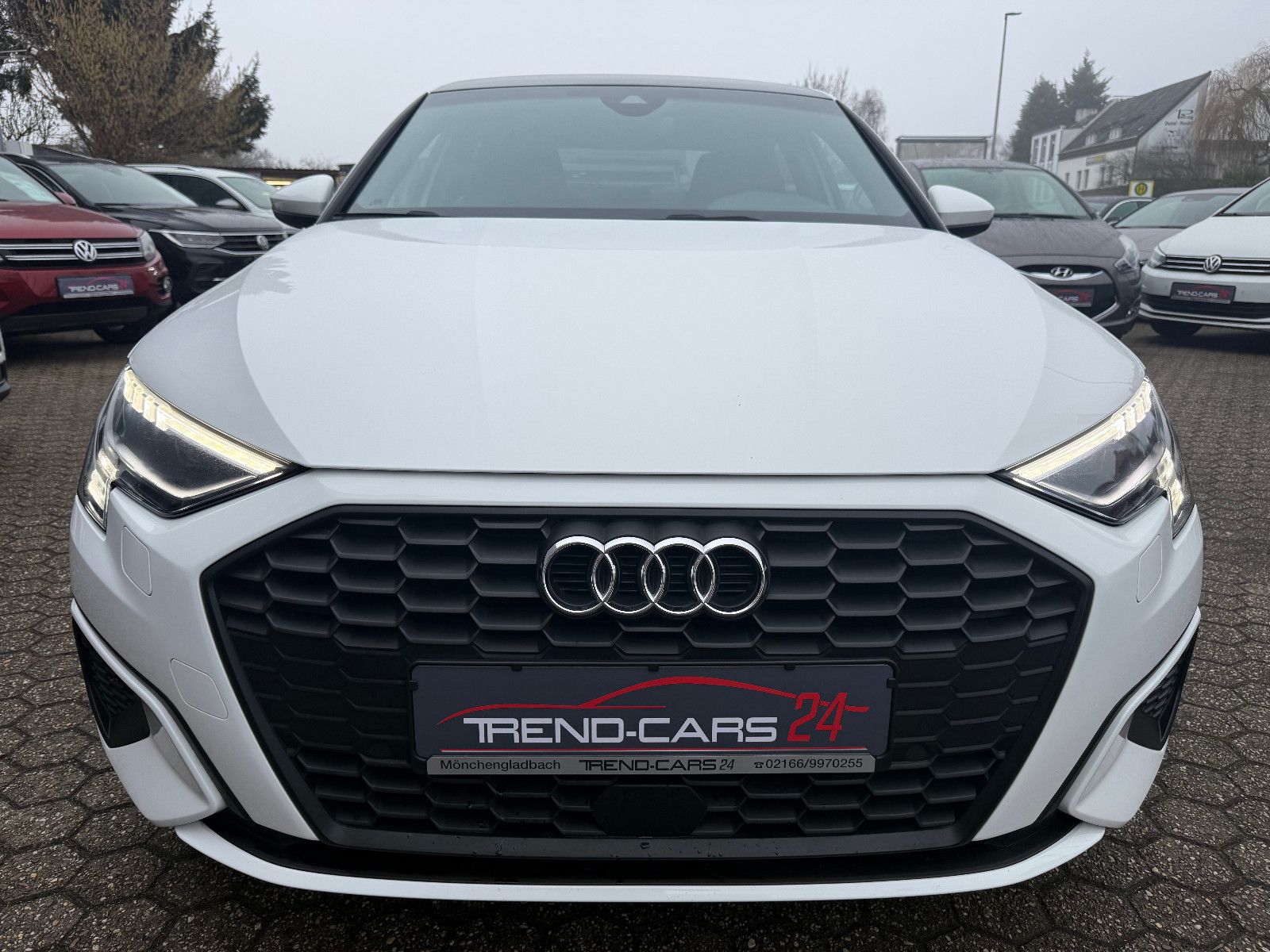 Fahrzeugabbildung Audi A3 Limousine 35 TFSI S-line* Matrix LED* ACC*