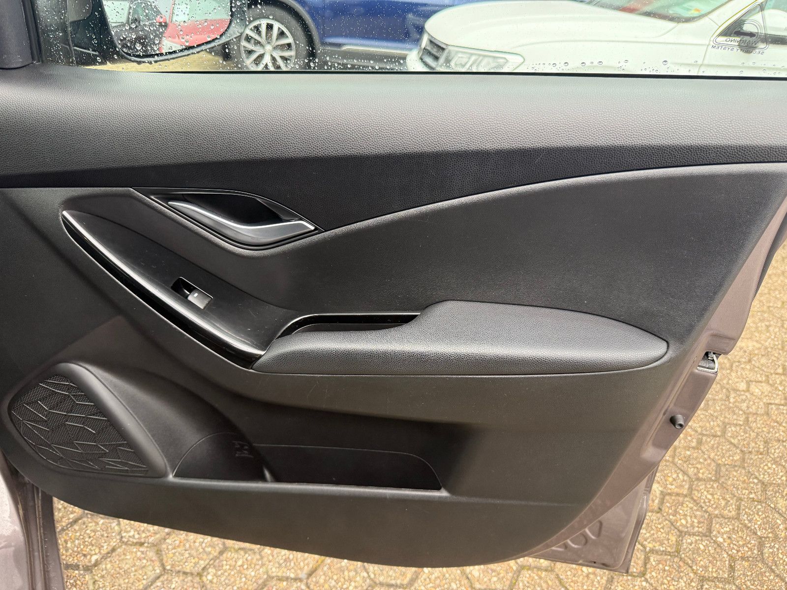 Fahrzeugabbildung Hyundai ix20 FIFA world Cup Edition