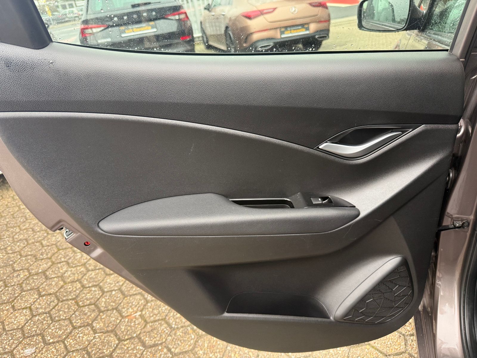 Fahrzeugabbildung Hyundai ix20 FIFA world Cup Edition