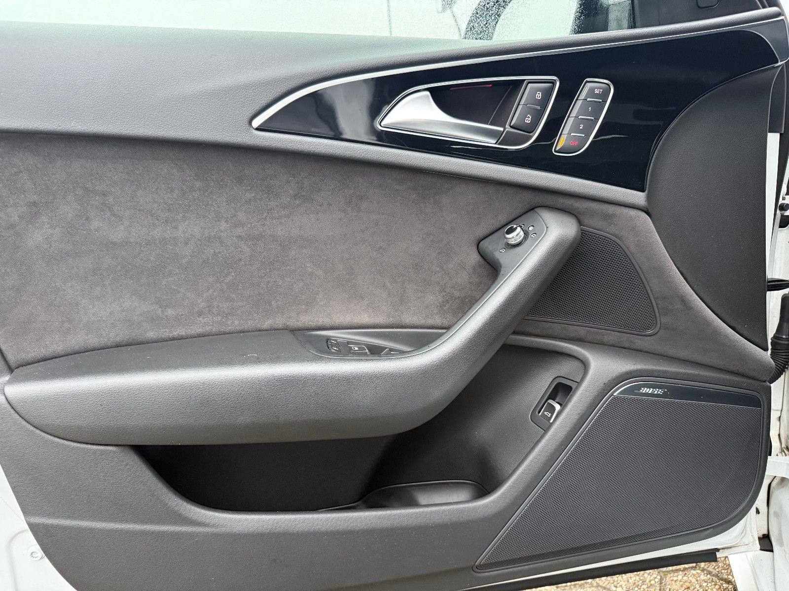 Fahrzeugabbildung Audi A6 Avant 2.0 TDI ultra*S-line*ACC*PANO*BOSE*