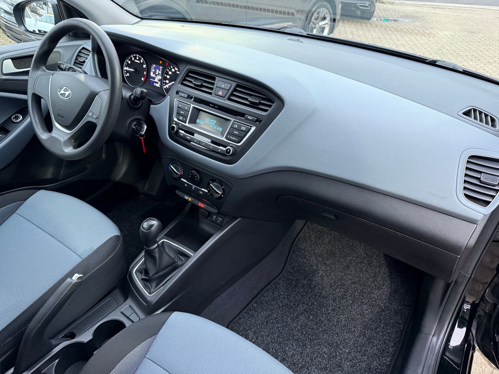 Fahrzeugabbildung Hyundai i20 Go