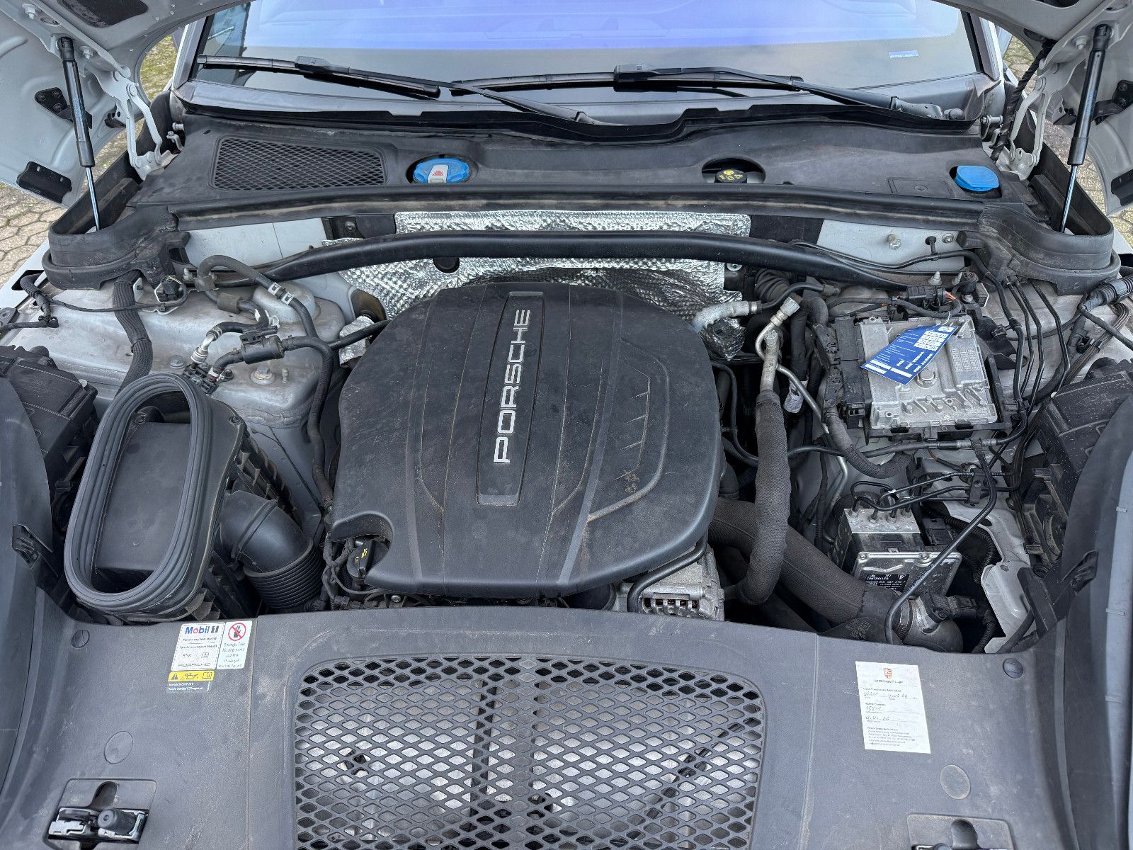 Fahrzeugabbildung Porsche Macan*ACC*Leder*360 Cam* 21Zoll*Pano*BOSE