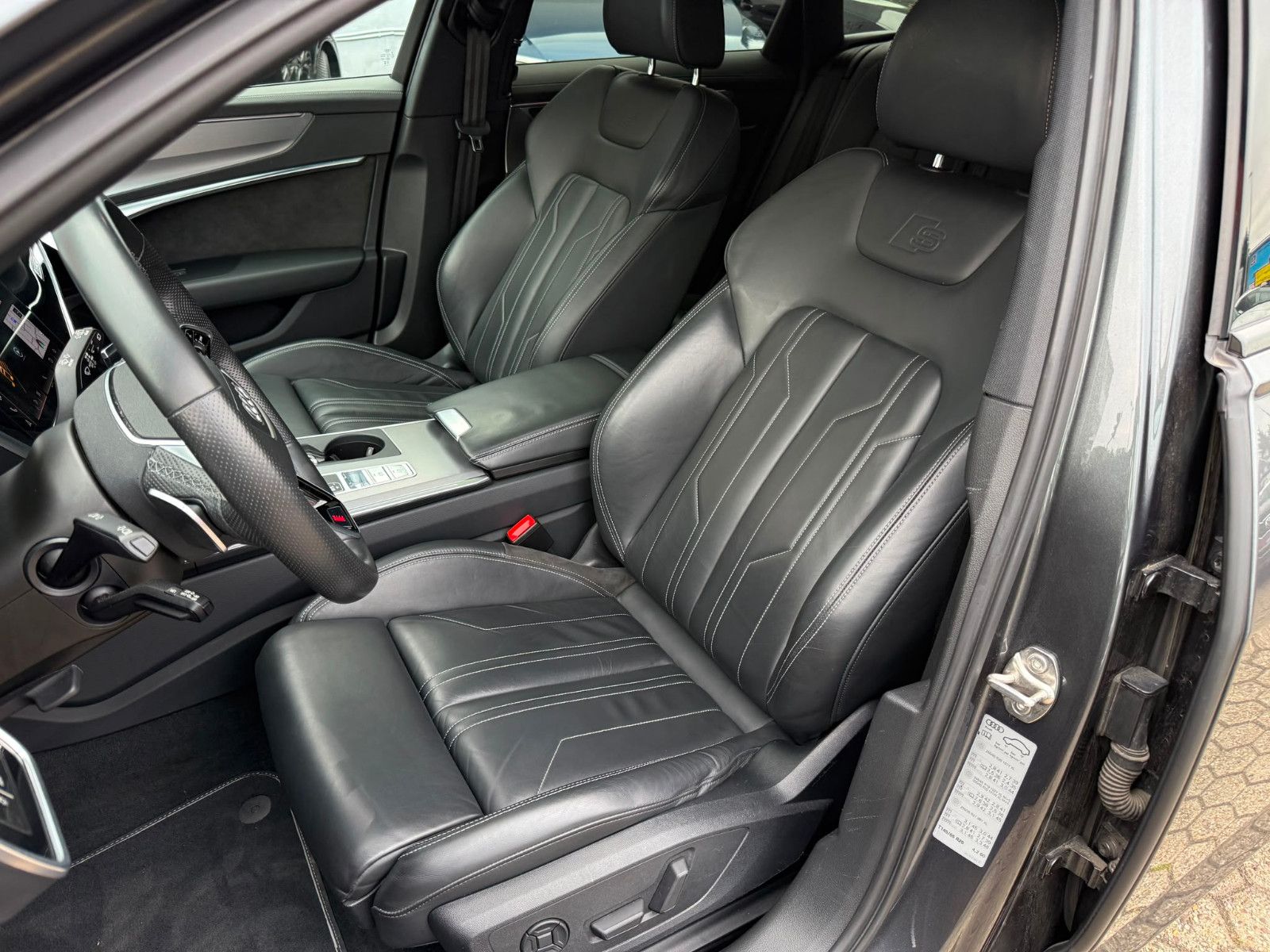 Fahrzeugabbildung Audi S6 Avant 3.0TDI quattro*ACC*Pano*360 CAM*21 ZOLL