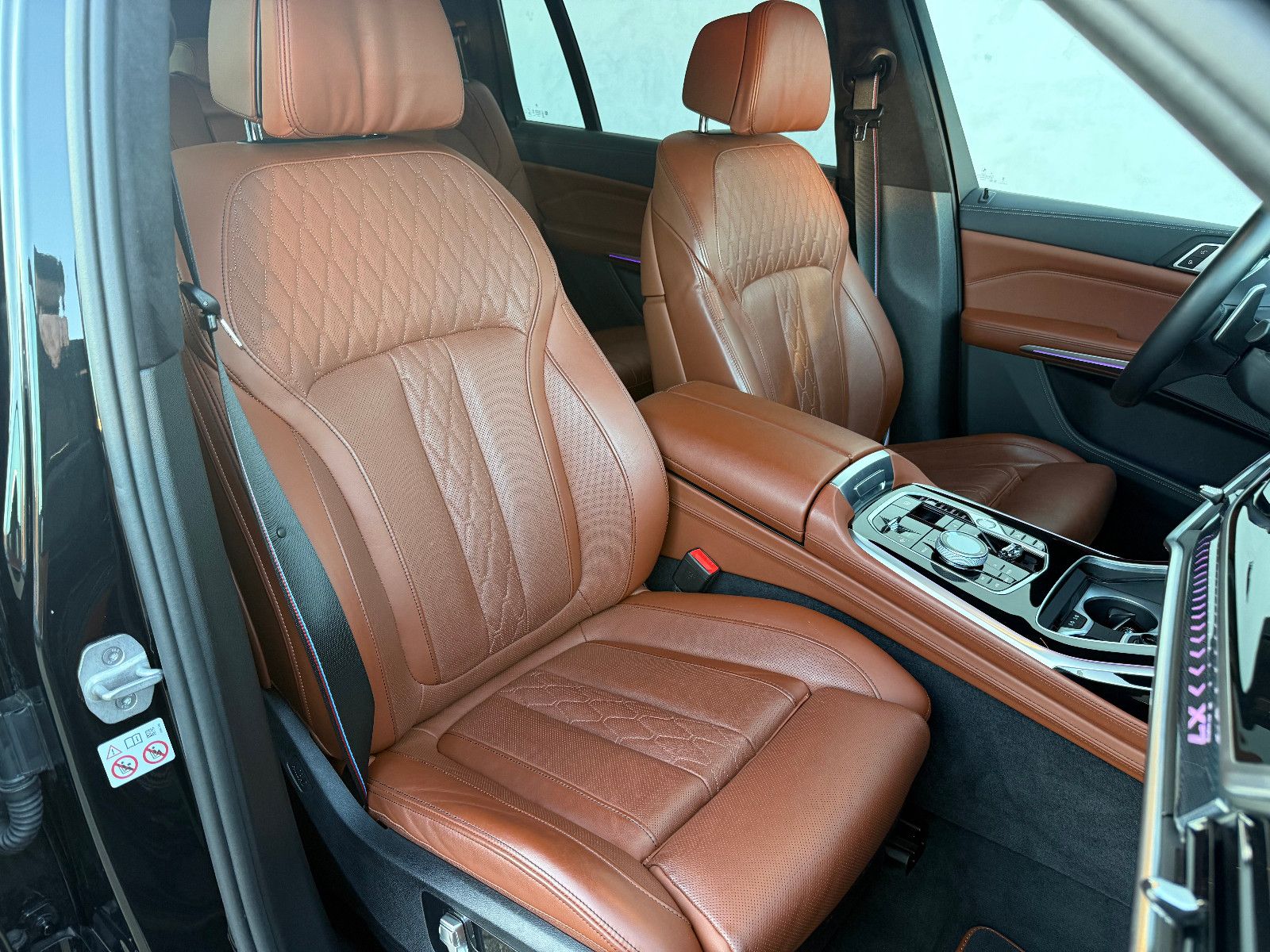 Fahrzeugabbildung BMW X7 xDrive 40d MSport*ACC*PANO*AHK*Softclose*VOLL