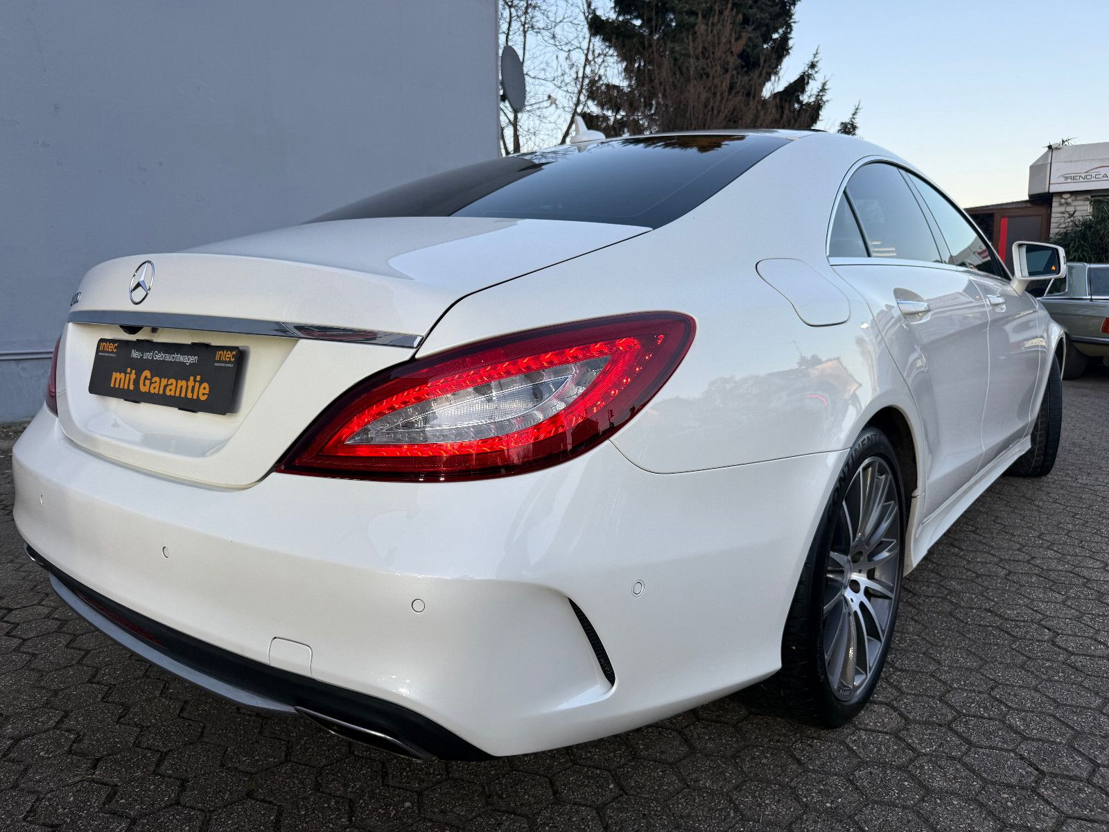 Fahrzeugabbildung Mercedes-Benz CLS 400*AMG*Multibeam*Leder*360 CAM*