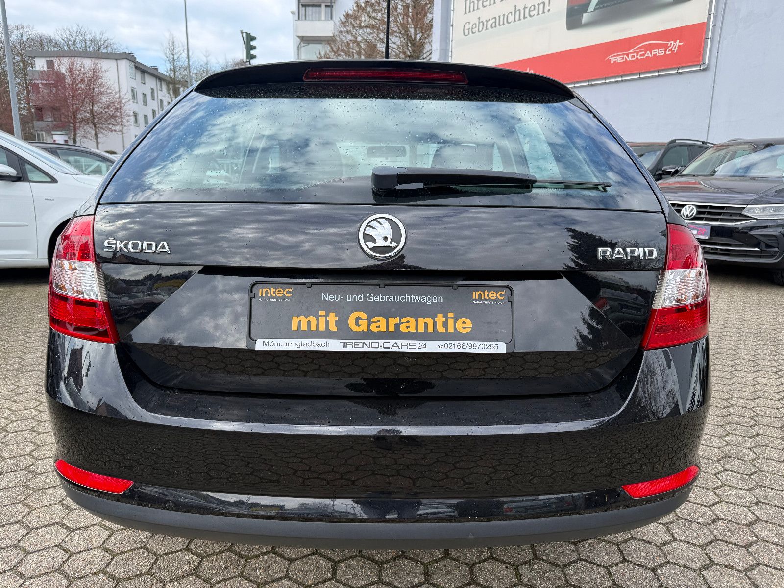 Fahrzeugabbildung SKODA Rapid Spaceback Active