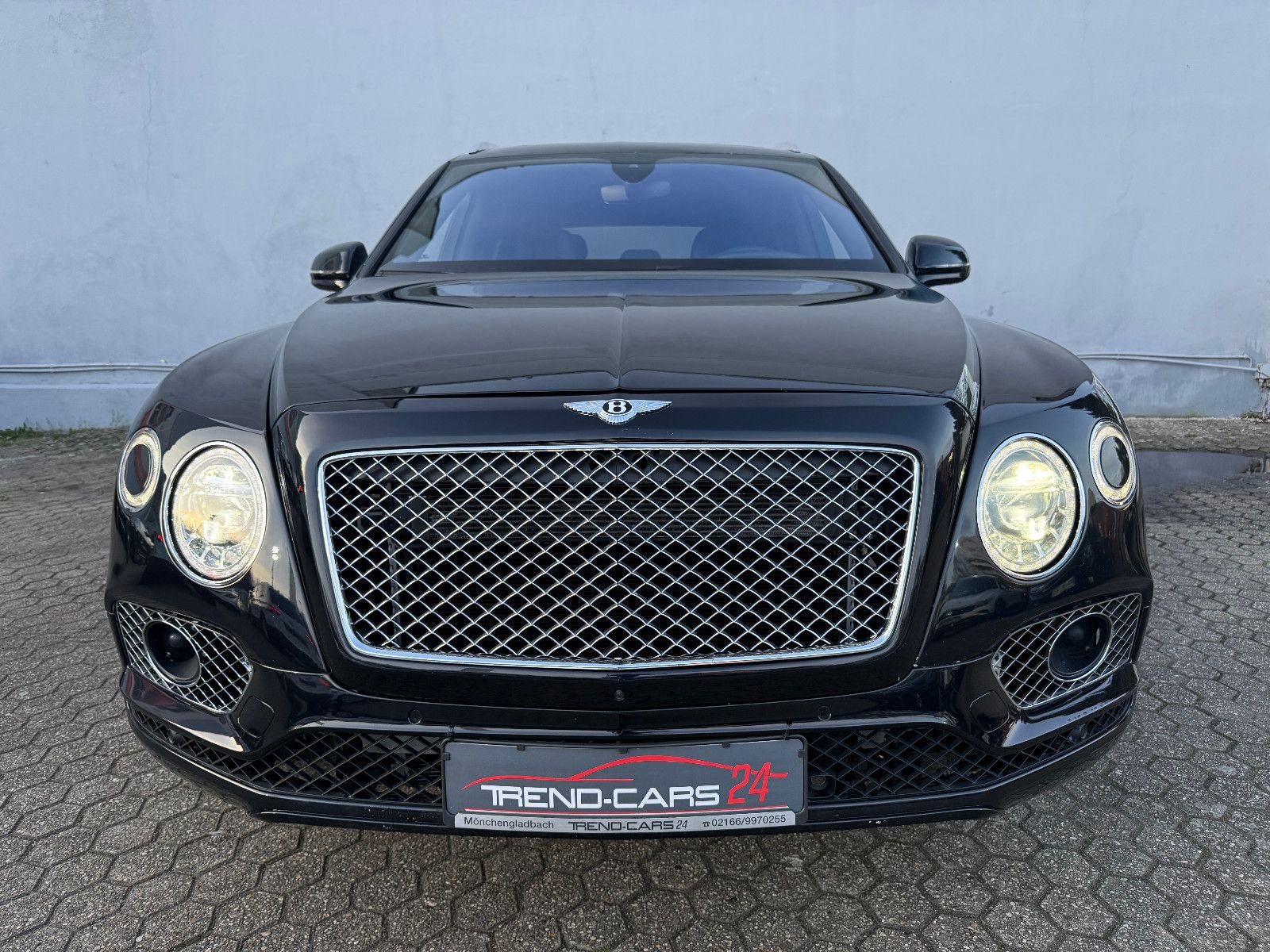 Fahrzeugabbildung Bentley Bentayga 6.0 W12 4WD*FirstEdition* Pano*Voll*