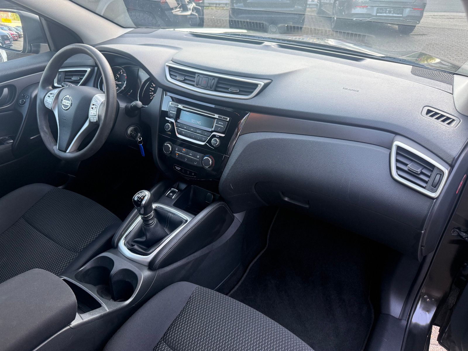 Fahrzeugabbildung Nissan Qashqai Visia