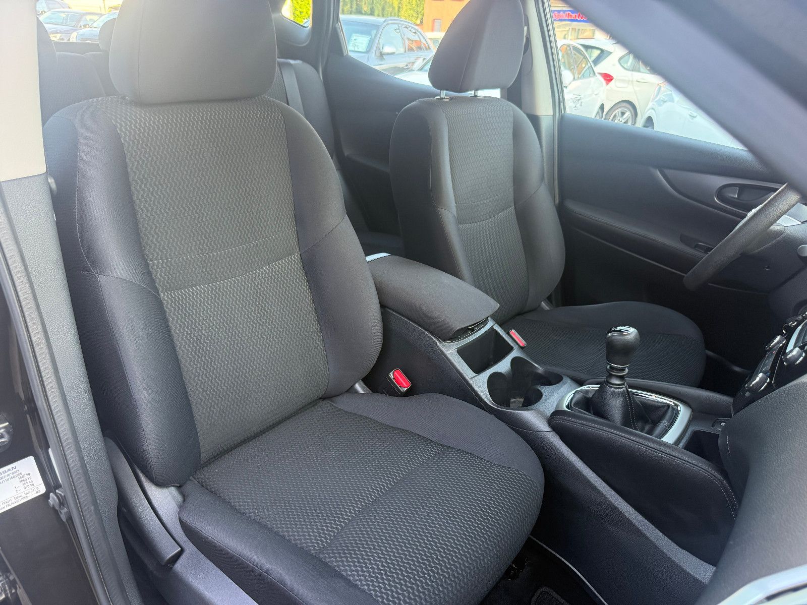 Fahrzeugabbildung Nissan Qashqai Visia
