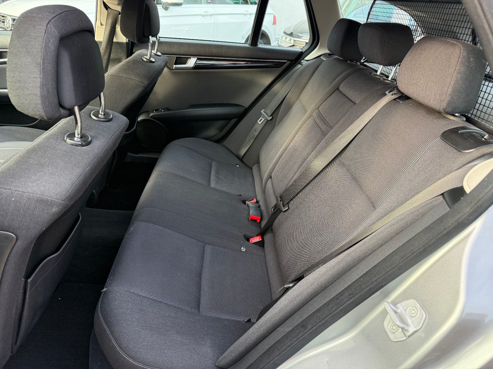 Fahrzeugabbildung Mercedes-Benz C 180 T-Modell  CGI BlueEfficiency`*Klima*