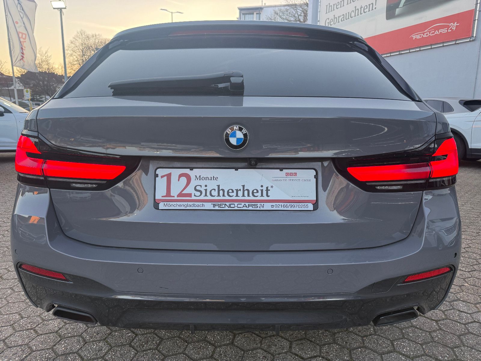 Fahrzeugabbildung BMW 530 Touring i M Sport*Navi*AHK*Leder*