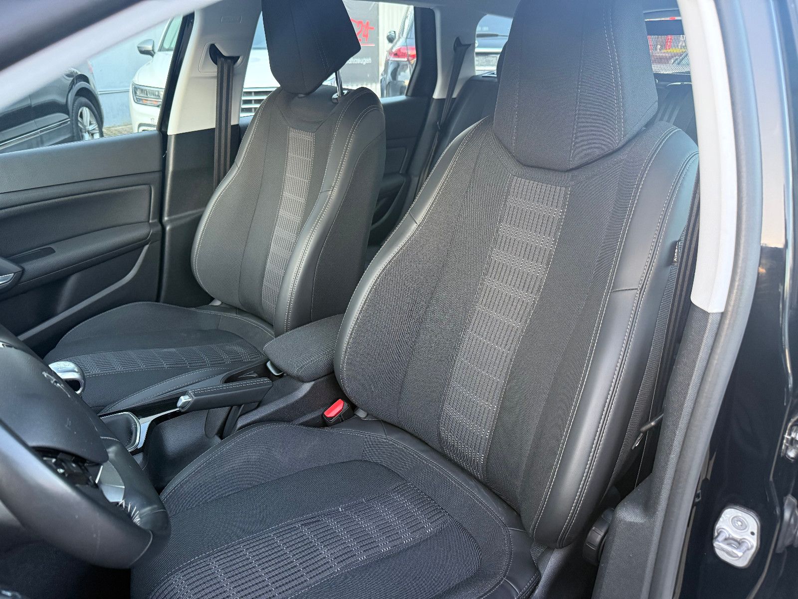 Fahrzeugabbildung Peugeot 308 SW Active*Klima*SH*Apple*Android Car Play*