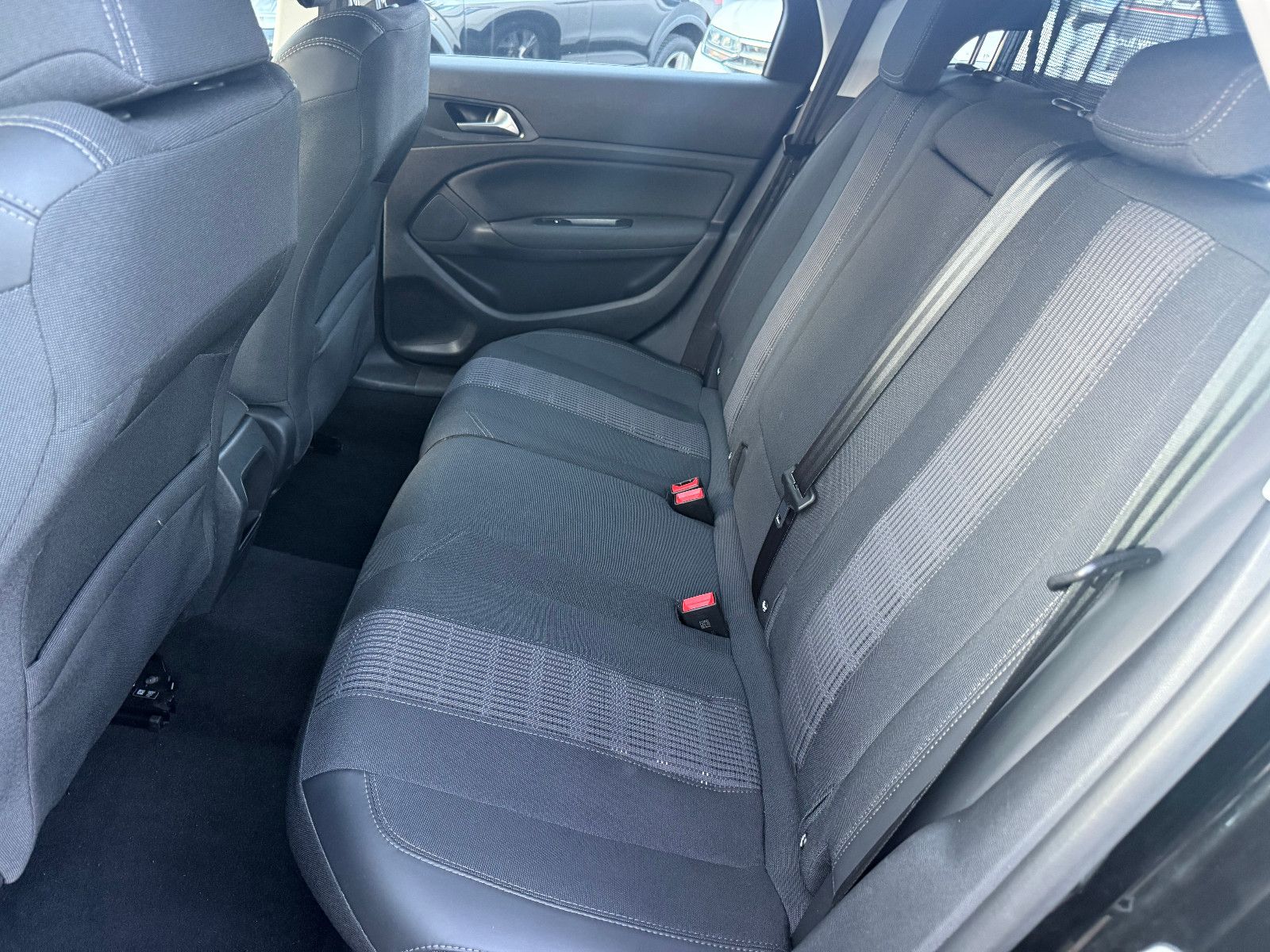 Fahrzeugabbildung Peugeot 308 SW Active*Klima*SH*Apple*Android Car Play*