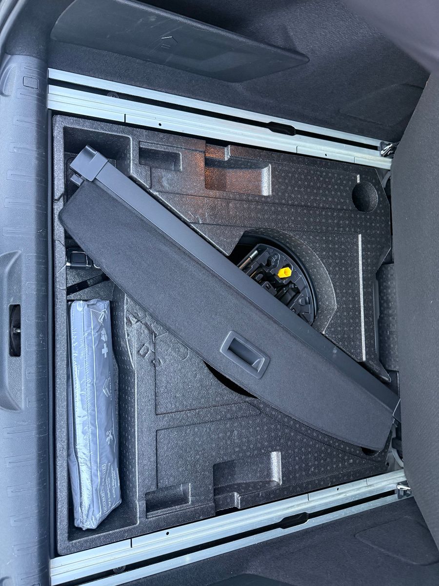 Fahrzeugabbildung Peugeot 308 SW Active*Klima*SH*Apple*Android Car Play*