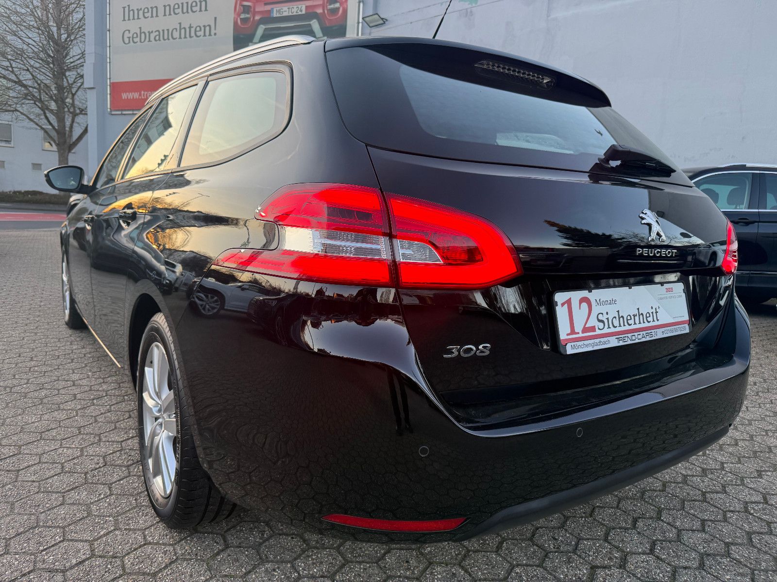 Fahrzeugabbildung Peugeot 308 SW Active*Klima*SH*Apple*Android Car Play*