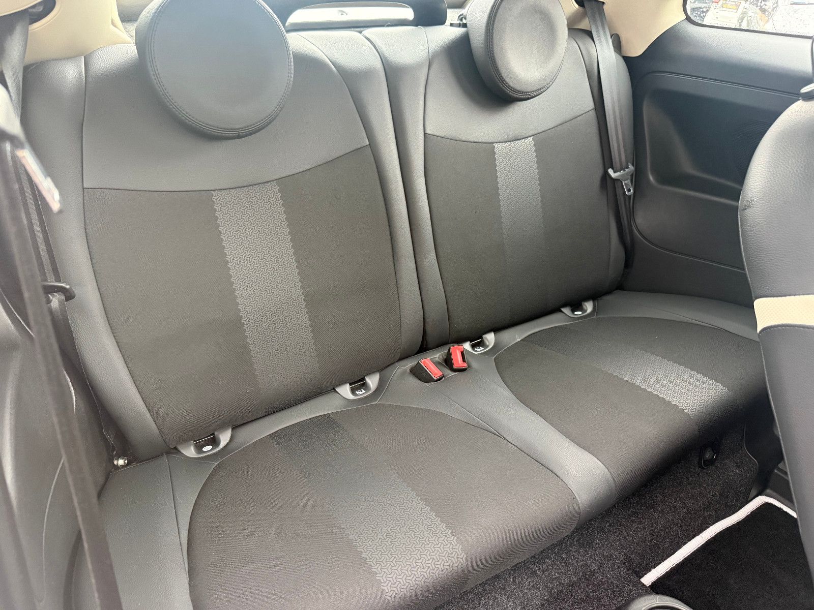 Fahrzeugabbildung Fiat 500 Mirror*Klima*Tempomat*AplleCarplay*