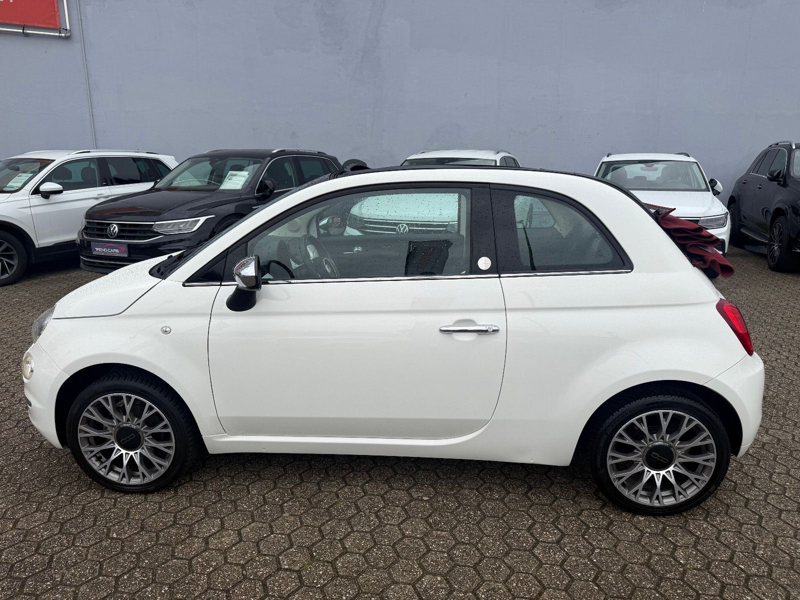 Fahrzeugabbildung Fiat 500 Mirror*Klima*Tempomat*AplleCarplay*