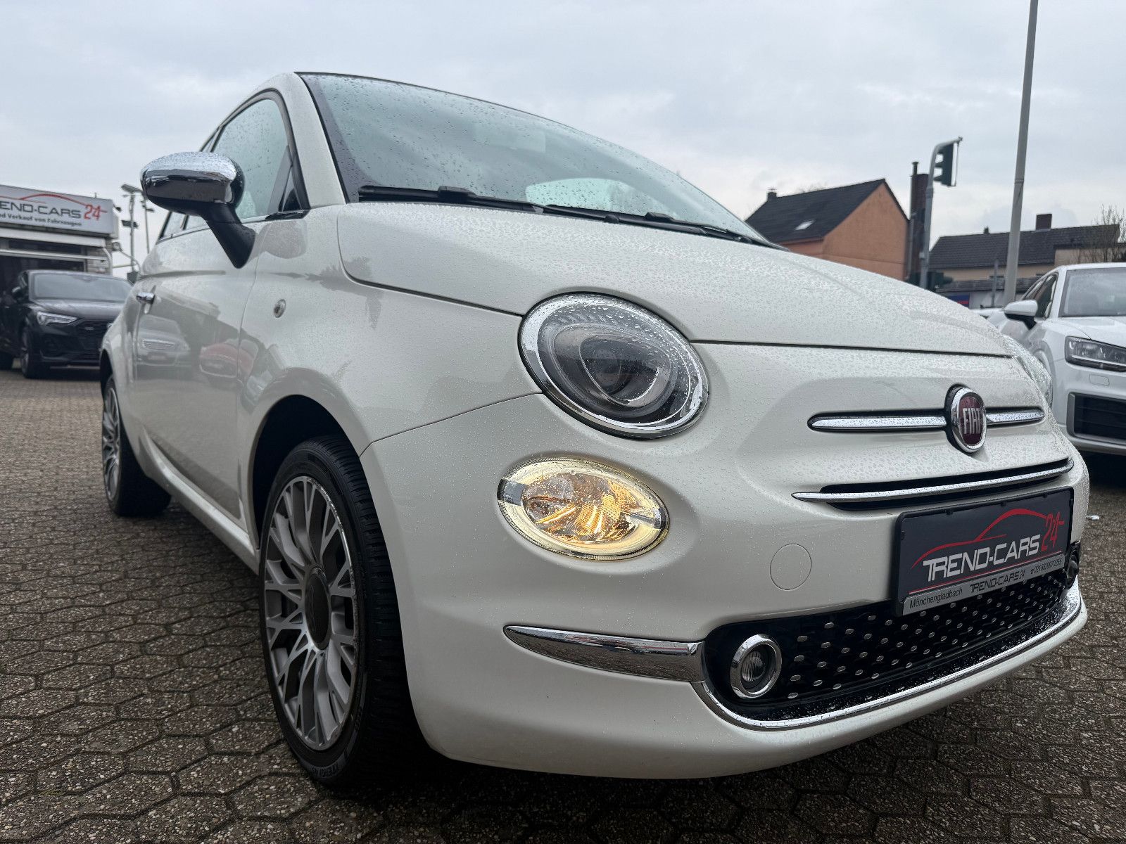 Fahrzeugabbildung Fiat 500 Mirror*Klima*Tempomat*AplleCarplay*