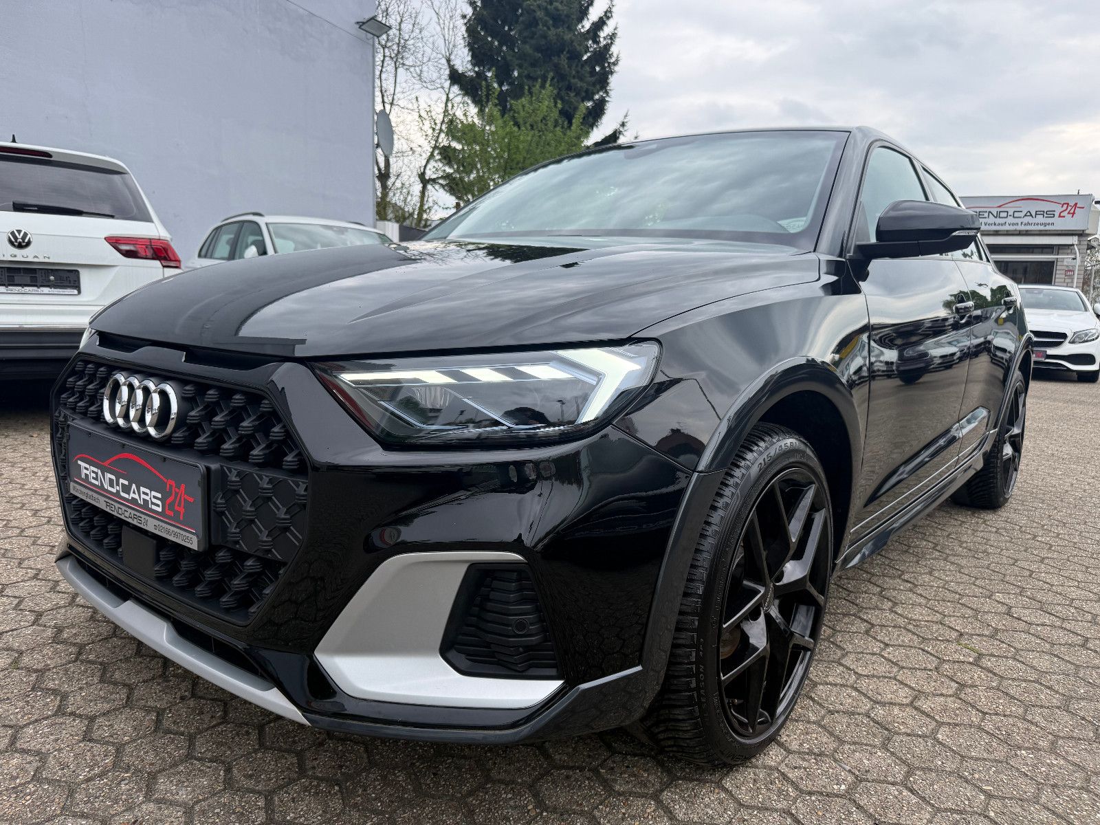 Audi A1 citycarver 30 TFSI *Tempomat*Klima*18Zoll*
