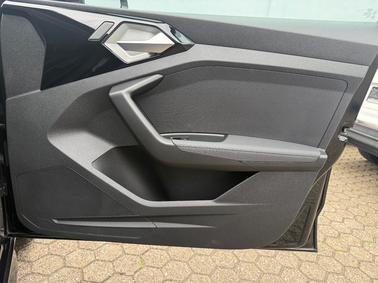 Fahrzeugabbildung Audi A1 citycarver 30 TFSI *Tempomat*Klima*18Zoll*