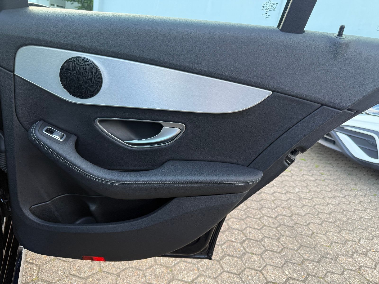 Fahrzeugabbildung Mercedes-Benz C 200 C Limousine AVANTGARDE *AHK*Scheckheft *