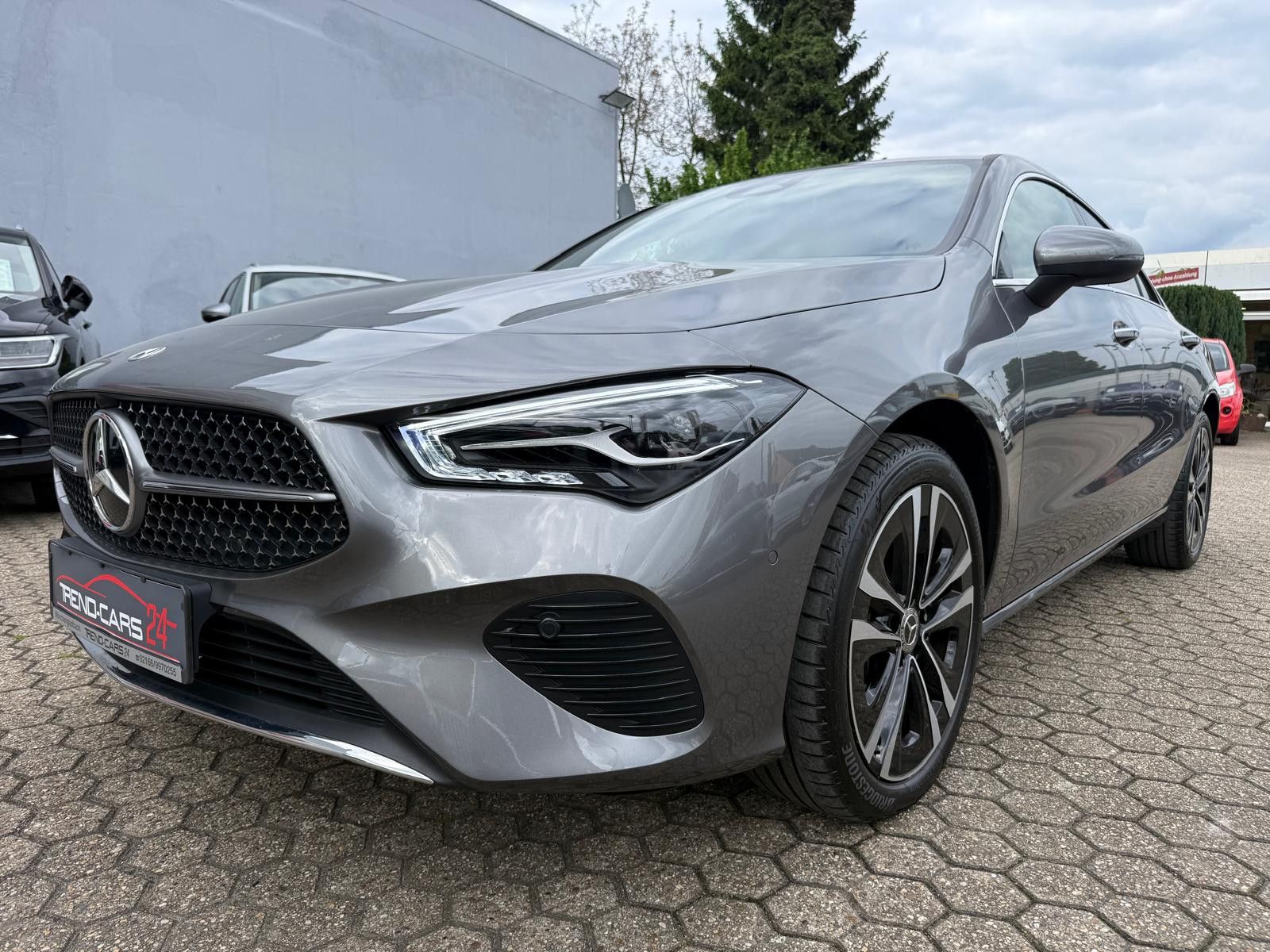 Mercedes-Benz CLA 200*Progressive*LED*Leder*CAM*