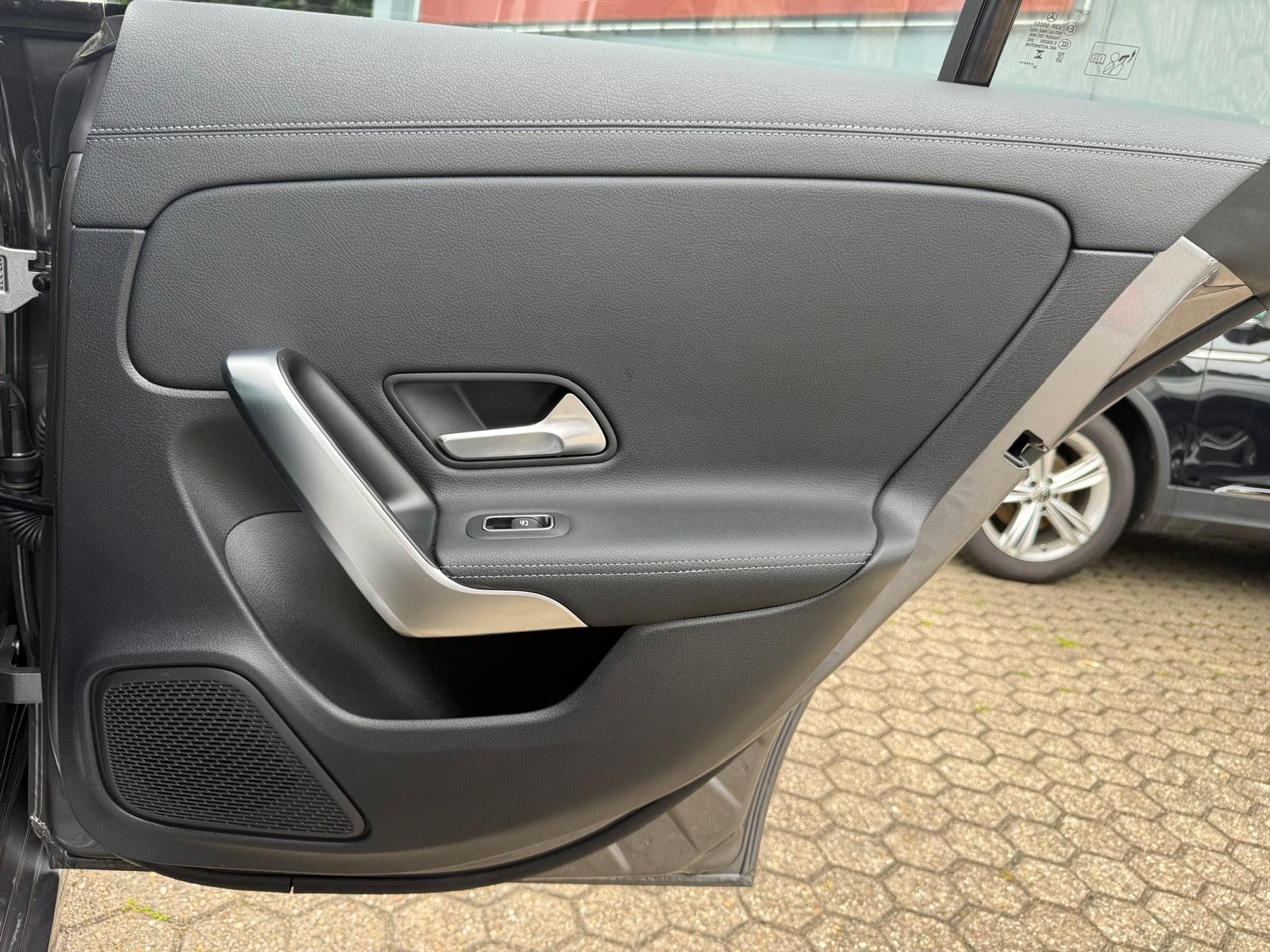 Fahrzeugabbildung Mercedes-Benz CLA 200*Progressive*LED*Leder*CAM*