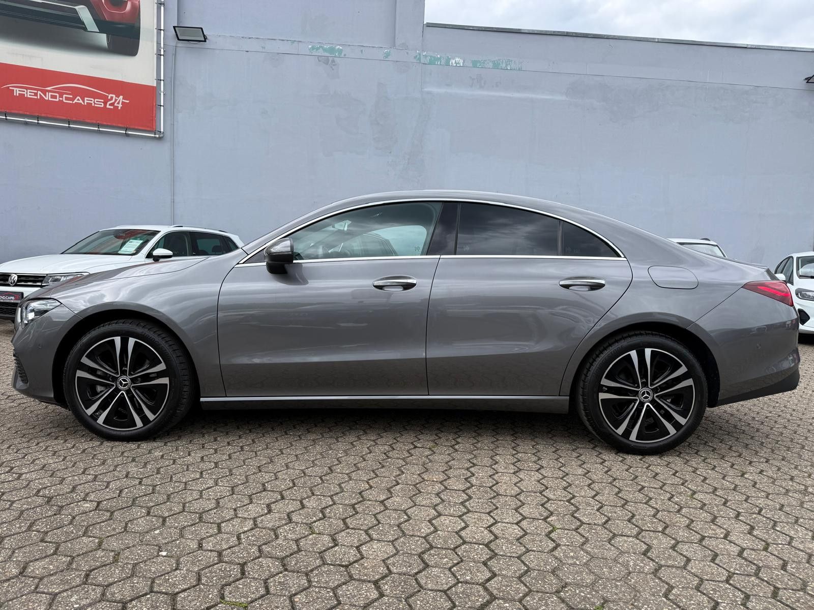 Fahrzeugabbildung Mercedes-Benz CLA 200*Progressive*LED*Leder*CAM*