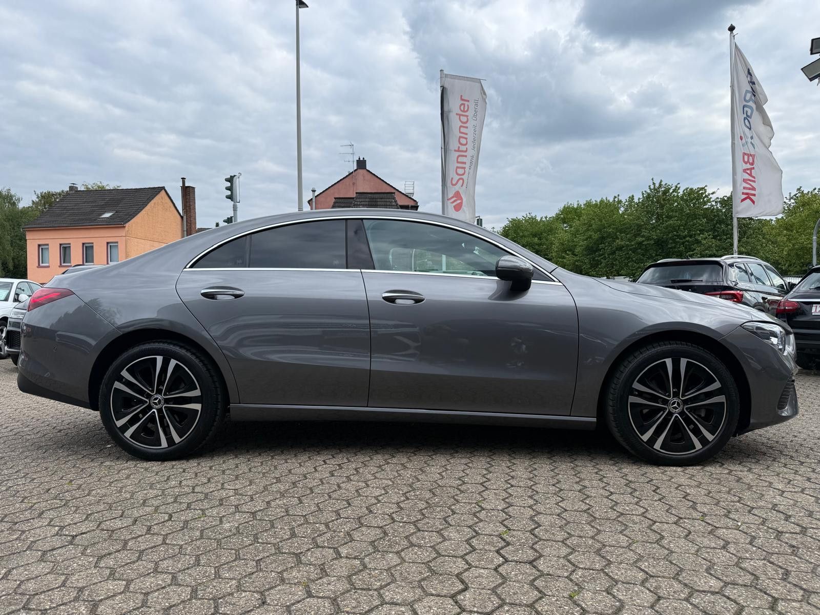 Fahrzeugabbildung Mercedes-Benz CLA 200*Progressive*LED*Leder*CAM*