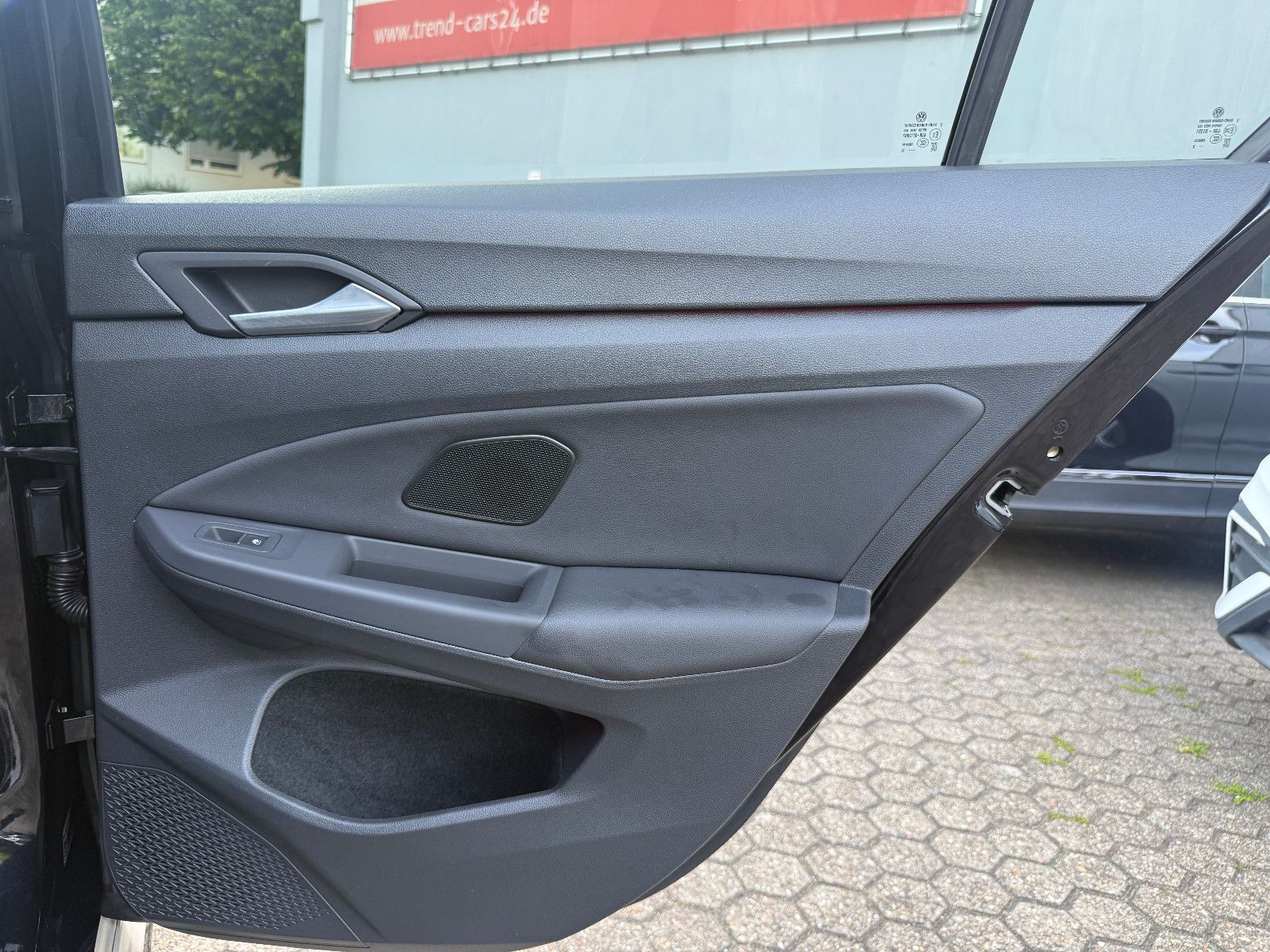 Fahrzeugabbildung Volkswagen Golf VIII Lim. R 4Motion*ACC*Harmann Kardon*Akra