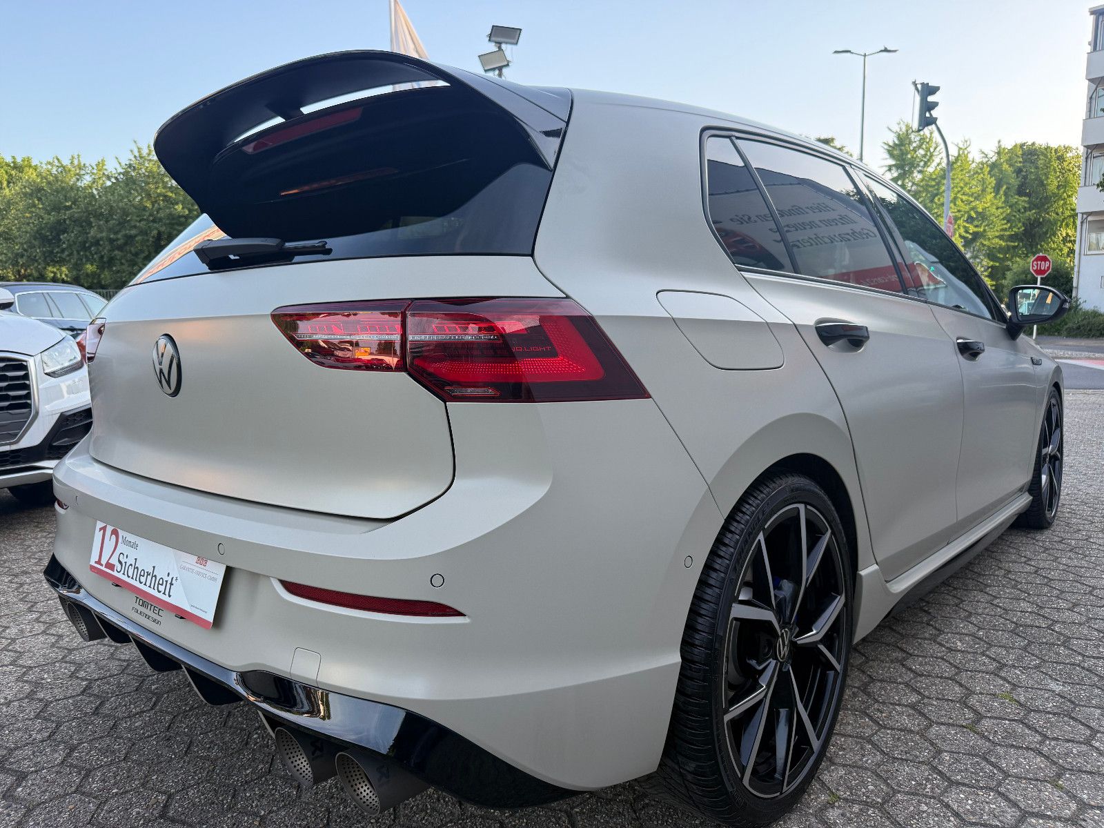 Fahrzeugabbildung Volkswagen Golf VIII Lim. R 4Motion*ACC*Harmann Kardon*Akra
