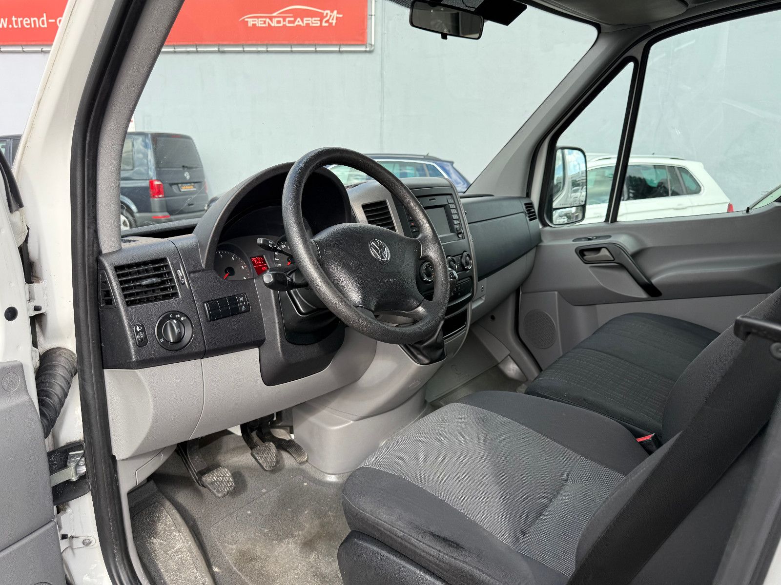Fahrzeugabbildung Volkswagen Crafter 35 lang Hochdach*Rollstuhlrampe*Klima*
