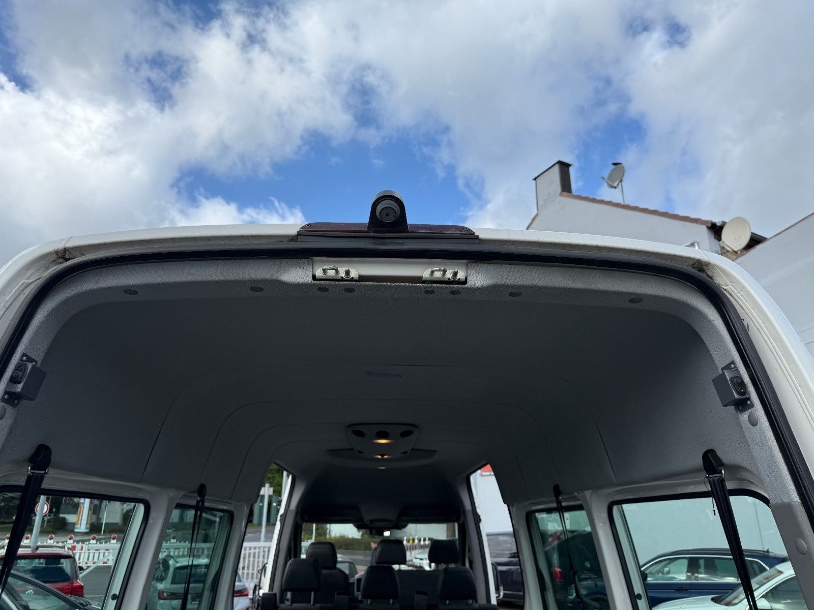 Fahrzeugabbildung Volkswagen Crafter 35 lang Hochdach*Rollstuhlrampe*Klima*