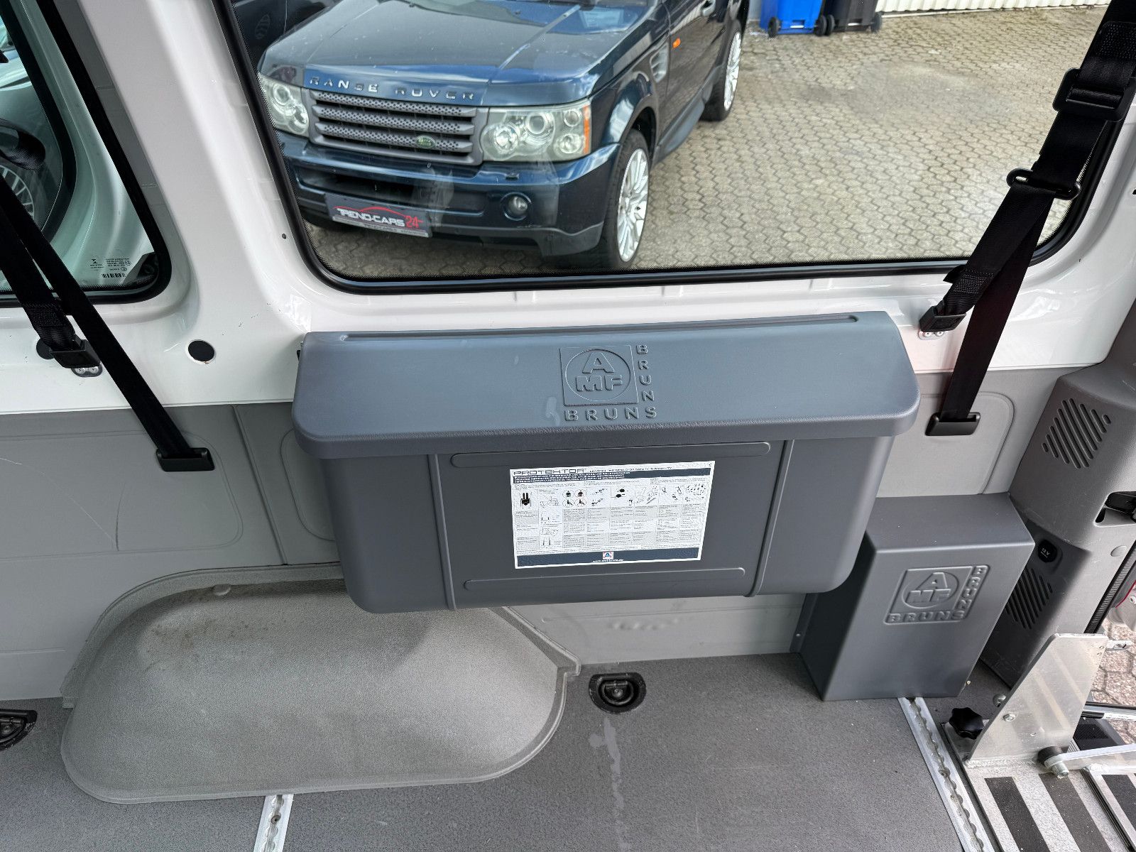 Fahrzeugabbildung Volkswagen Crafter 35 lang Hochdach*Rollstuhlrampe*Klima*