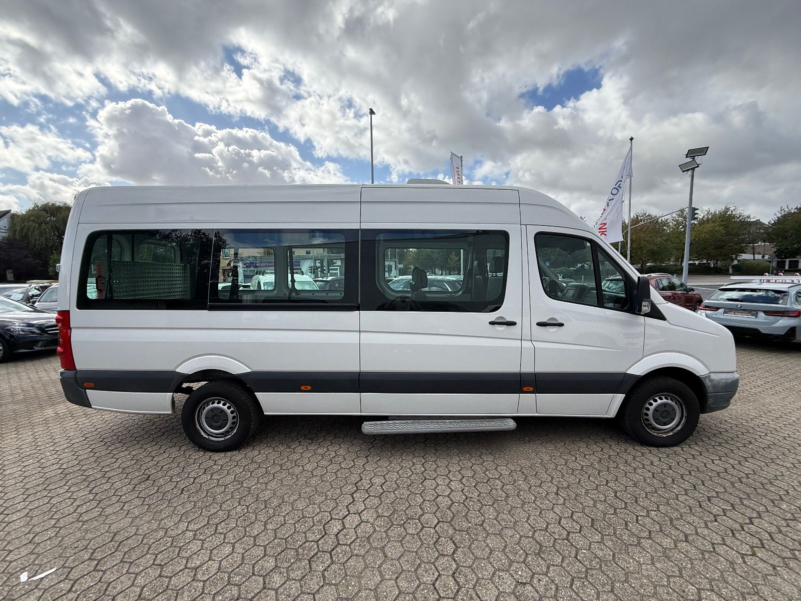 Fahrzeugabbildung Volkswagen Crafter 35 lang Hochdach*Rollstuhlrampe*Klima*
