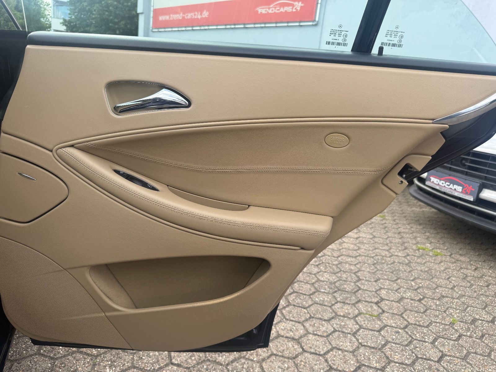 Fahrzeugabbildung Mercedes-Benz CLS 500*Tempomat*Harmann Kardon*Leder*Schiebedac